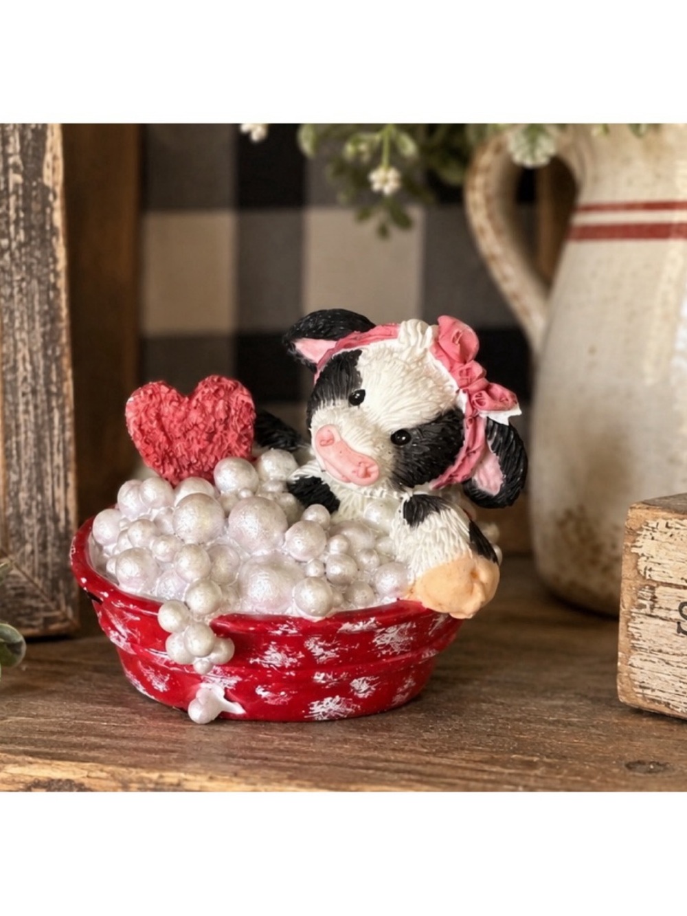 Enesco 1994 Mary's Moo Moos Cow Figurine “Bubbling Over With Love”